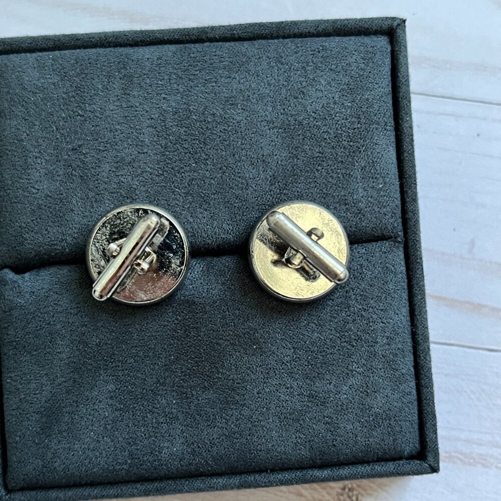 Men’s Round Wood Inlay Cufflinks Silver Tone Classic Formal - Picture 4 of 4